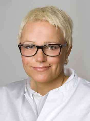Martina Wetzel, Physiotherapeutin und Leiterin der Gelenkreha Physiotherapie-Einrichtung Martina Wetzel, Physiotherapeutin