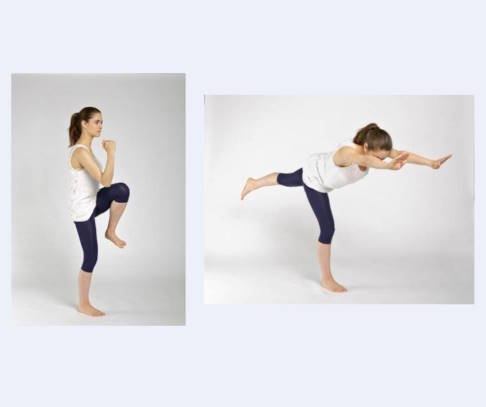 Übung bei Tendinopathie der hinteren Oberschenkelmuskulatur (Hamstrings). © Gelenk-Klinik Übung Standwaage