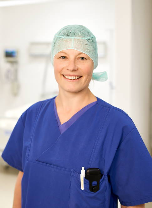 Annette Schlatterer, Fachärztin für Anästhesie an der Gelenk-Klinik. © Gelenk-Klinik Annette Schlatterer, Fachärztin für Anästhesiologie