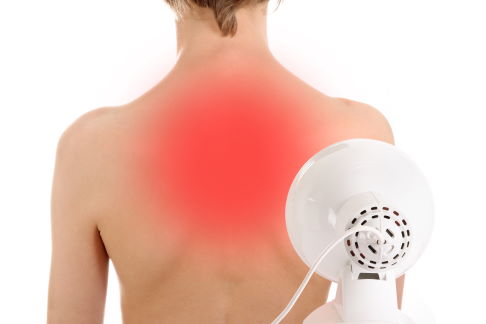 Rotlicht hilft gegen Rückenschmerzen